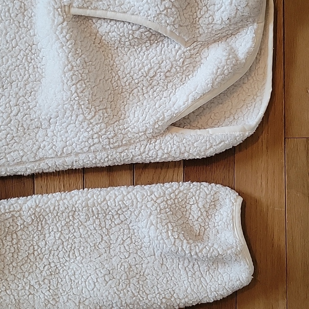 Forever21 Cozy Cream Sherpa Pullover - Picture 3 of 3